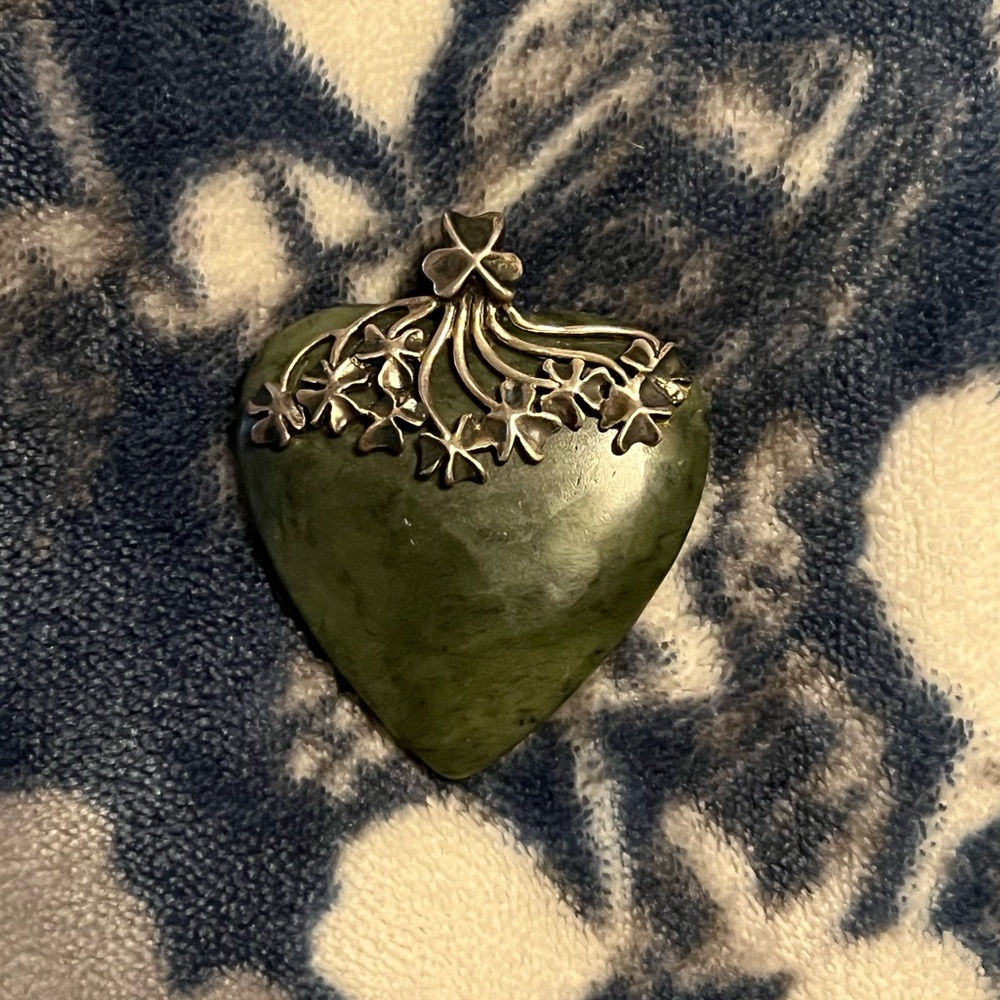 Vintage 925 Ireland clover pendant